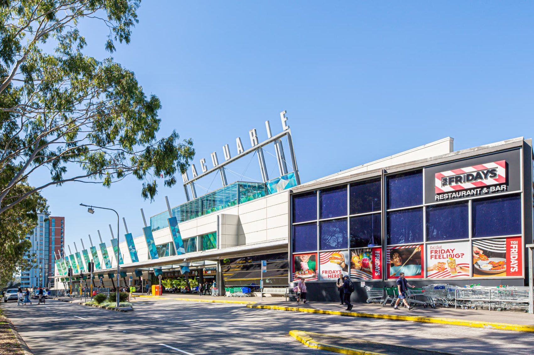 North Ryde Metro station and Macquarie Centre — both within easy reach of 32 Delhi Road.